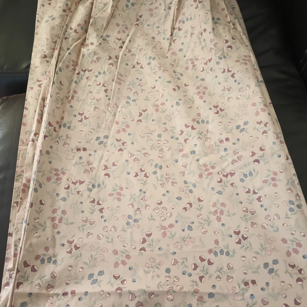 Pinch Pleat Curtains 2 Panels Floral in Cream Background
